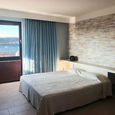 Oasis Vip Club - Boutique Studio *