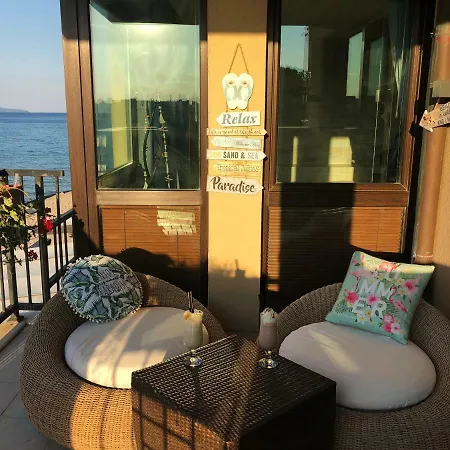 Apartman Oasis Vip Club - Boutique Studio