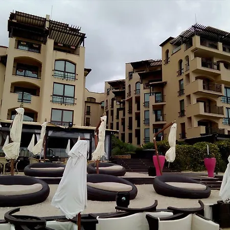 Oasis Vip Club - Boutique Studio Apartman *