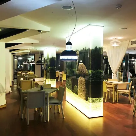 Apartman Oasis Vip Club - Boutique Studio *