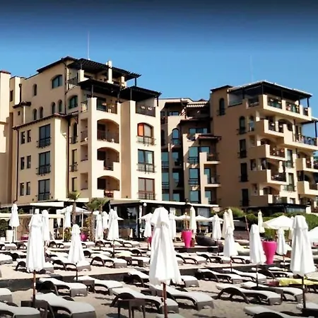 Oasis Vip Club - Boutique Studio Apartman